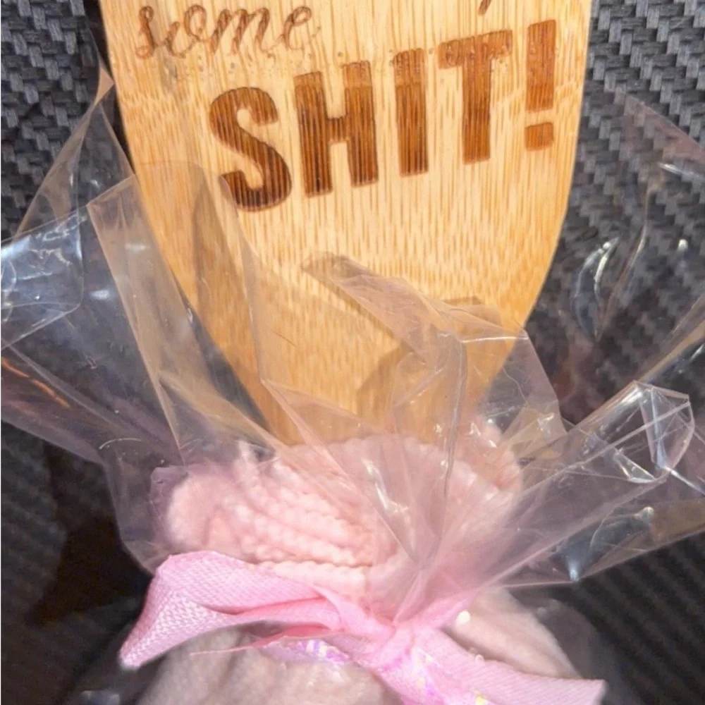 Bamboo Wooden Spoon Gift Set w/ pink cloth.